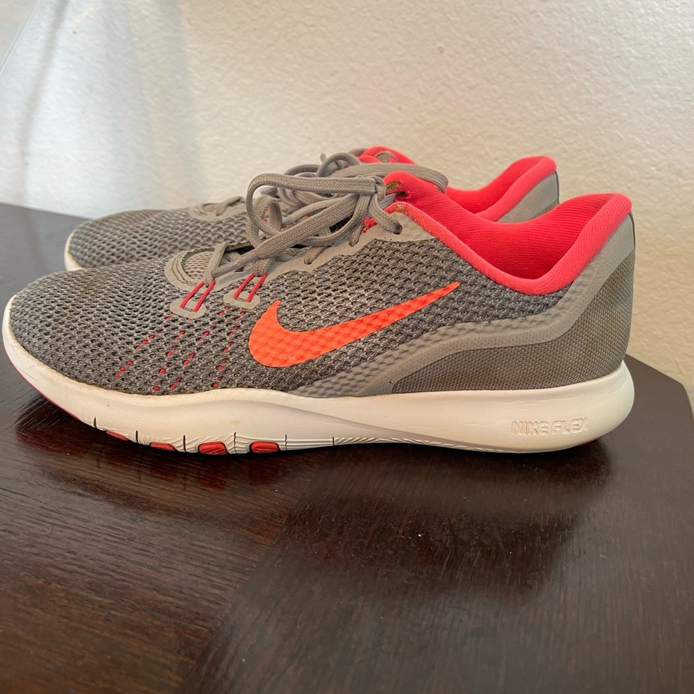 Size 7.5 - Nike Flex Trainer 7 Stealth Pink 2017